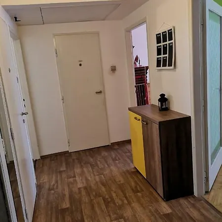 2+1, 75m2, 2 Bedrooms In The Center 1, For 6 People. Fully Furnished, Fireplace, Air Cooler-conditioning, Breakfast! 5 Min Walk To Metro&tram. 3min Walk To Wenceslas Square. Krakovska Street № 12, Nove Mesto, 1