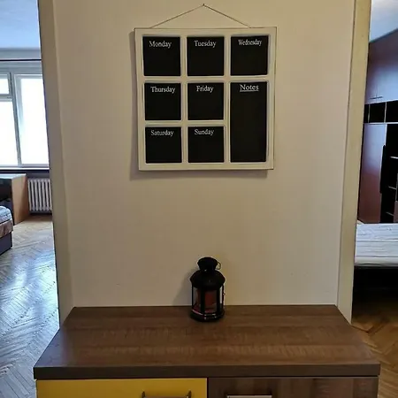2+1, 75m2, 2 Bedrooms In The Center 1, For 6 People. Fully Furnished, Fireplace, Air Cooler-conditioning, Breakfast! 5 Min Walk To Metro&tram. 3min Walk To Wenceslas Square. Krakovska Street № 12, Nove Mesto, 1 * Prague